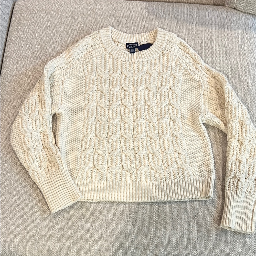 Elegant Cream Cable Knit Sweater